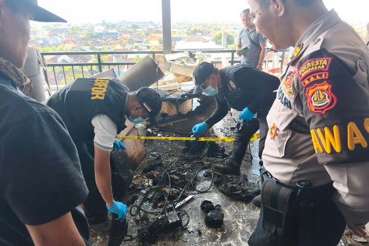 Kebakaran Proyek RS di Denpasar, Petugas Damkar dan Pekerja Terluka