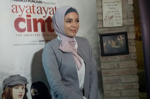 Reaksi Sang Suami Melihat Dewi Sandra Main di Ayat Ayat Cinta 2