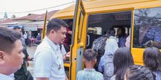 Dengar Keluhan Warga Kelurahan Belawan Sicanang, Walkot Bobby Sediakan Bus Sekolah Gratis