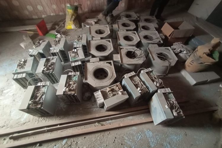 Viral Ruko di Bekasi Diduga Curi Listrik untuk Tambang Kripto Ilegal, Polisi Selidiki