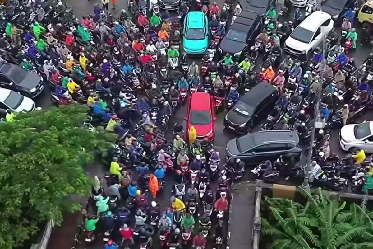 Jembatan BKT Rorotan Macet Senin Pagi, Dishub Ungkap Penyebabnya