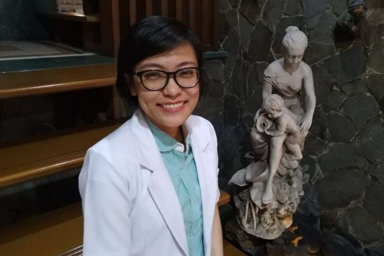 Doker Gabriella Sandranila mencetuskan gerakan Dokter Tanpa Stigma.