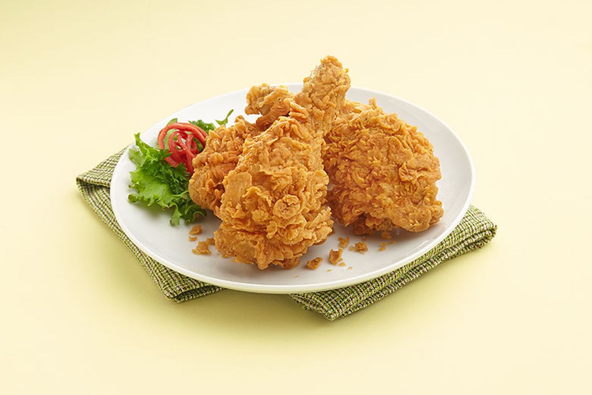 Fried chicken sempurna dengan kriuk yang bikin ketagihan. (Dok. dapurumami.com)