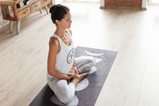Cobalah Atasi Kecemasan dengan Mindfulness Breathing, Teknik Apa Itu?