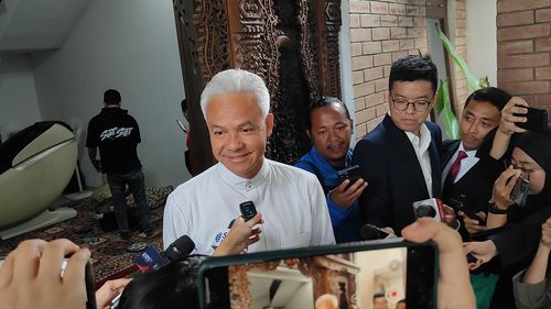 Sebelum Bertolak ke TPS Pencoblosan, Ganjar: Bismillah Insya Allah Semua Lancar