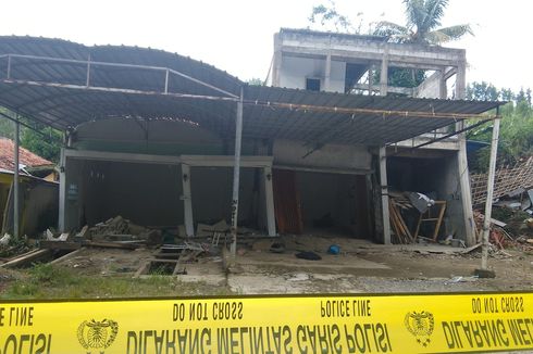 9 Rumah Rusak Diterjang Pergerakan Tanah di Bandung Barat