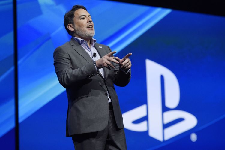 Shawn Layden, president and CEO of Sony Computer Entertainment America, addresses the audience during the Sony Playstation at E3 2015 news conference at the Los Angeles Sports Arena on Monday, June 15, 2015, in Los Angeles. (Photo by Chris Pizzello/Invision/AP)