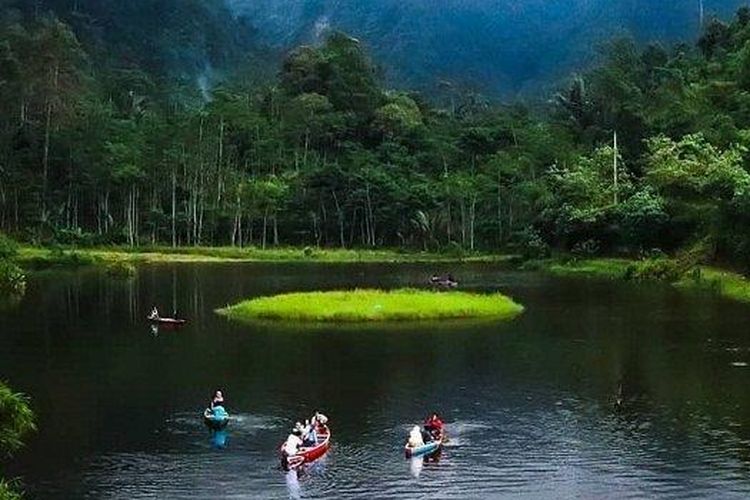 Wisata Telaga Kumpe di Banyumas, Jawa Tengah