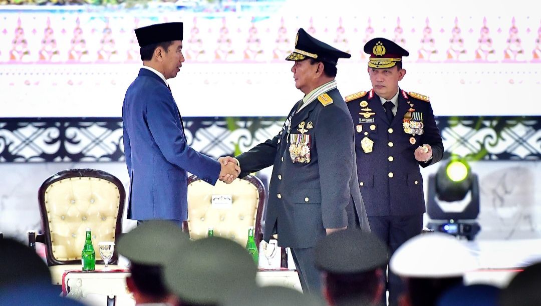 Cerita Jokowi soal Kenaikan Pangkat Jenderal Kehormatan untuk Prabowo