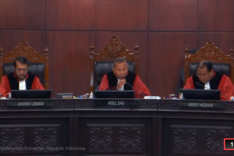 Gugat UU Pemilu ke MK, Pemohon Minta Pelantikan Presiden Terpilih Dipercepat