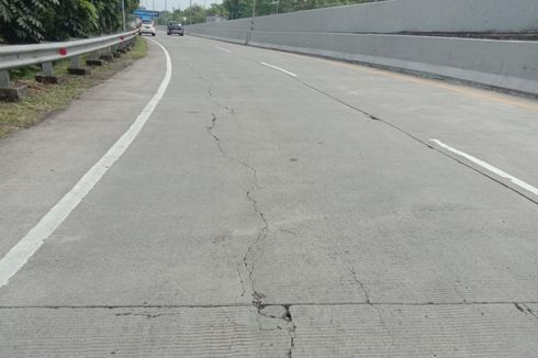 Hati-hati Lewat Tol Japek Malam Ini, Ada Rekonstruksi dan Perbaikan Jembatan