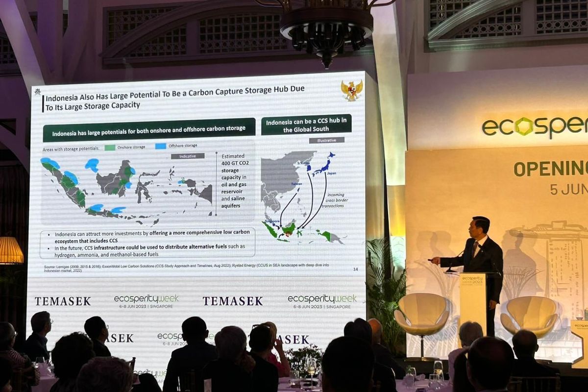 Menko Bidang Kemaritiman dan Investasi, Luhut B. Pandjaitan menjadi pembicara diskusi panel Ecosperity Week 2023 di Singapura, yang berlangsung mulai 6-8 Juni 2023.