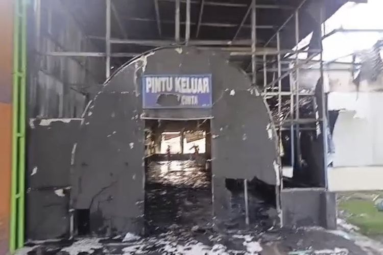 Kebakaran Terjadi di Waterbom Al Barokah Indramayu, Tak Ada Korban dan Penyebab Diselidiki