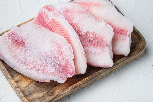 5 Cara Masak Ikan Beku, Pilih Teknik Masak yang Cocok