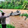Mobil Polisi Hanyut Terseret Air Bah Setinggi 1,5 Meter di Aceh Utara