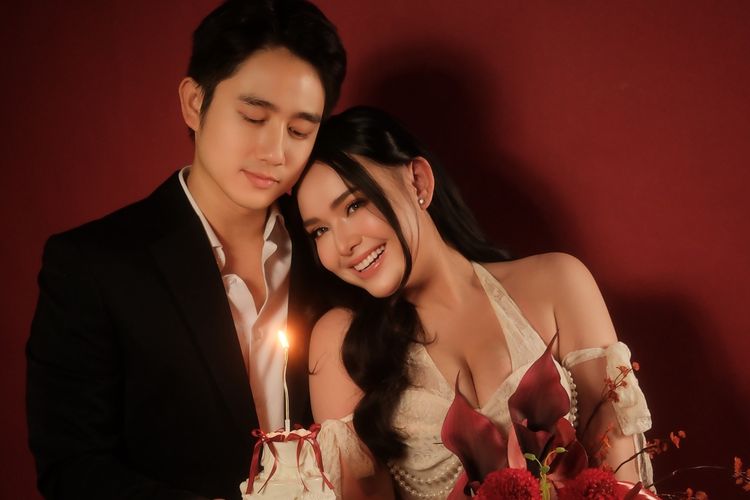 5 Gaya Pemotretan Anniversary Amanda Manopo dan Kenny Austin, Mewah dan Elegan