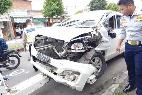 Mudah, Begini Cara Mengecek Mobil Bekas Tabrakan