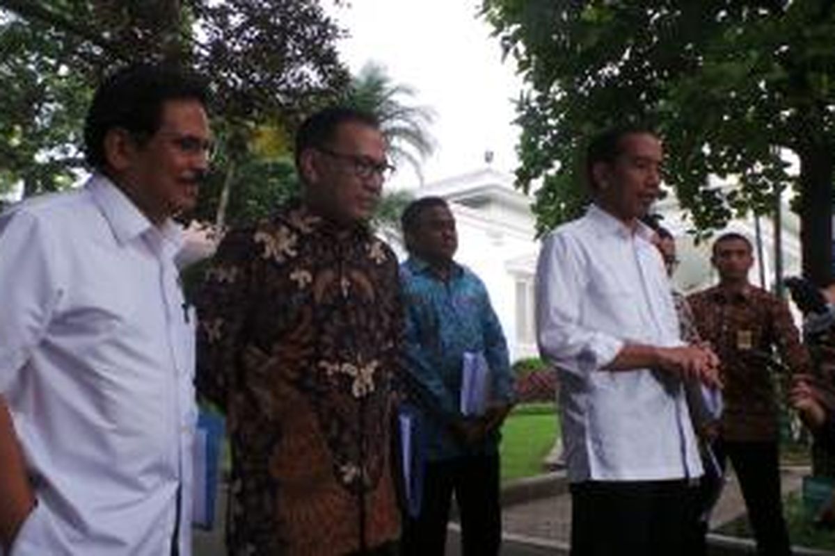 Presiden Joko Widodo dan Gubernur Bank Indonesia Agus Martowardoyo