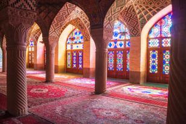 Masjid Nasir al-Mulk, Shiraz, Iran
