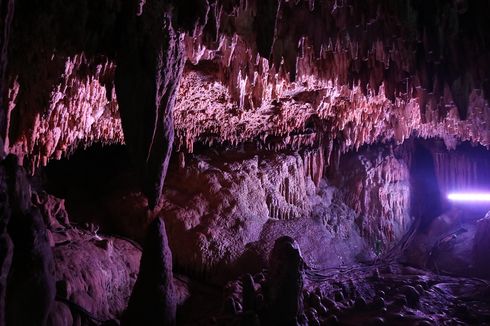 Mengunjungi Goa Gong Pacitan, Sang Primadona Kota 1001 Goa