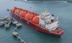 Langkah Besar Amman Mineral untuk Energi Bersih, LNG Gantikan Batu Bara di Tambang