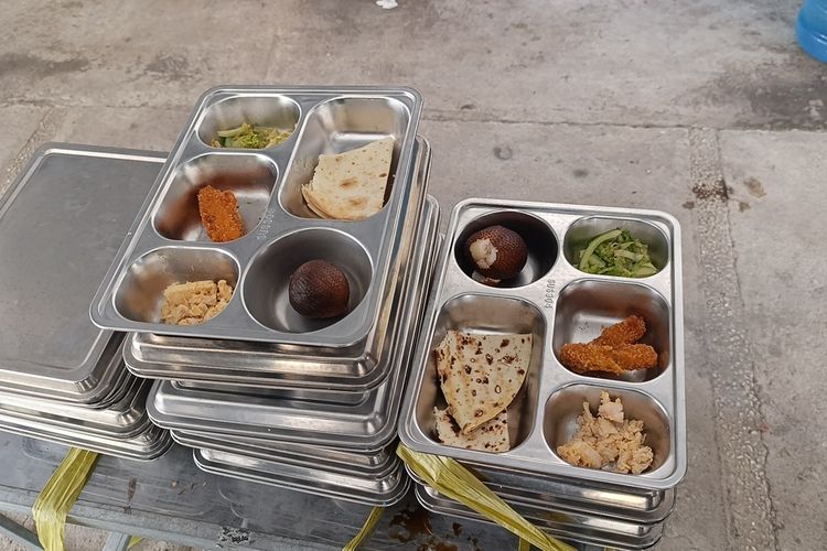 Keracunan MBG di Lombok Tengah, SPPG Klaim Sudah Sesuai SOP, Sebut Siswa yang Telat Mengonsumsi
