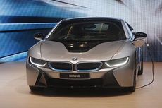 Beli BMW i8 Sekarang, Dapatnya Tahun Depan