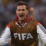 Eks Bek Bayern Muenchen Dukung Karier Miroslav Klose di Dunia Pelatih