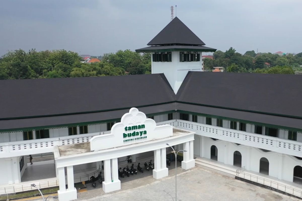 Taman Budaya Embung Giwangan yang berlokasi di Jalan Tegal Turi No 54, Giwangan, Kemantren Umbulharjo.