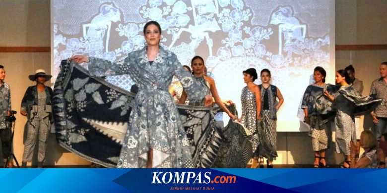  Batik  dengan Pewarna  Alami  Indonesia Memesona Publik 