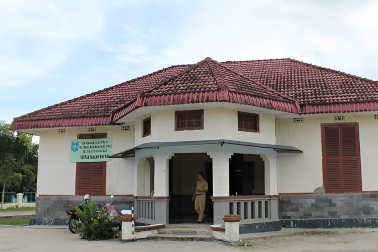 Gedung Perpustakaan Daerah Bangka Tengah ditetapkan sebagai bangunan cagar budaya, Minggu (4/6/2023).