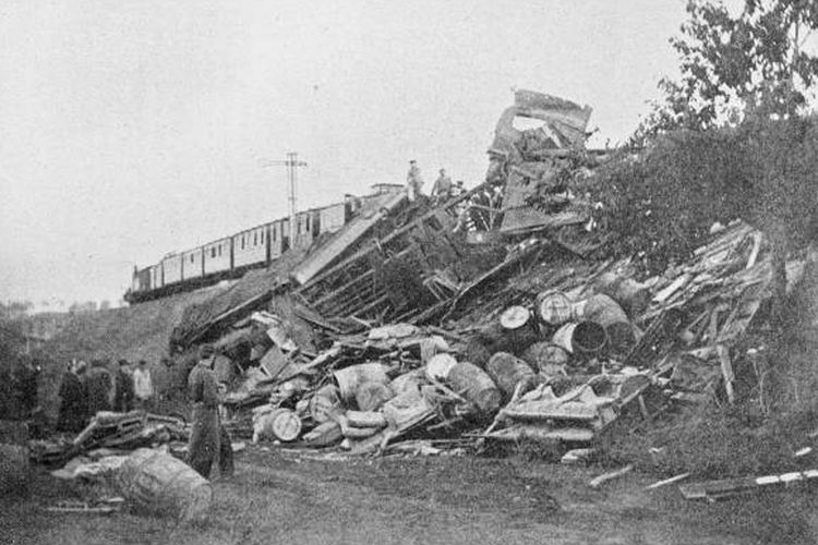 Ilustrasi kecelakaan kereta api terparah di dunia.