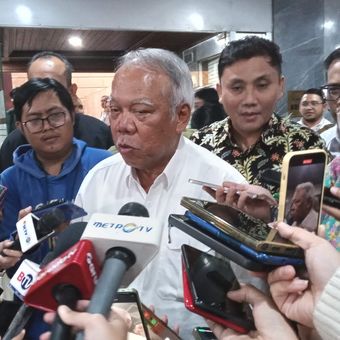 Menteri Pekerjaan Umum dan Perumahan Rakyat (PUPR) Basuki Hadimuljono saat ditemui di Gedung DPR RI, Jakarta, Kamis (6/6/2024).