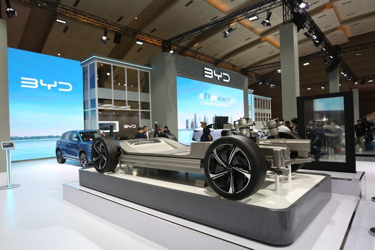 Mobil listrik BYD mengandalkan e-platform 3.0