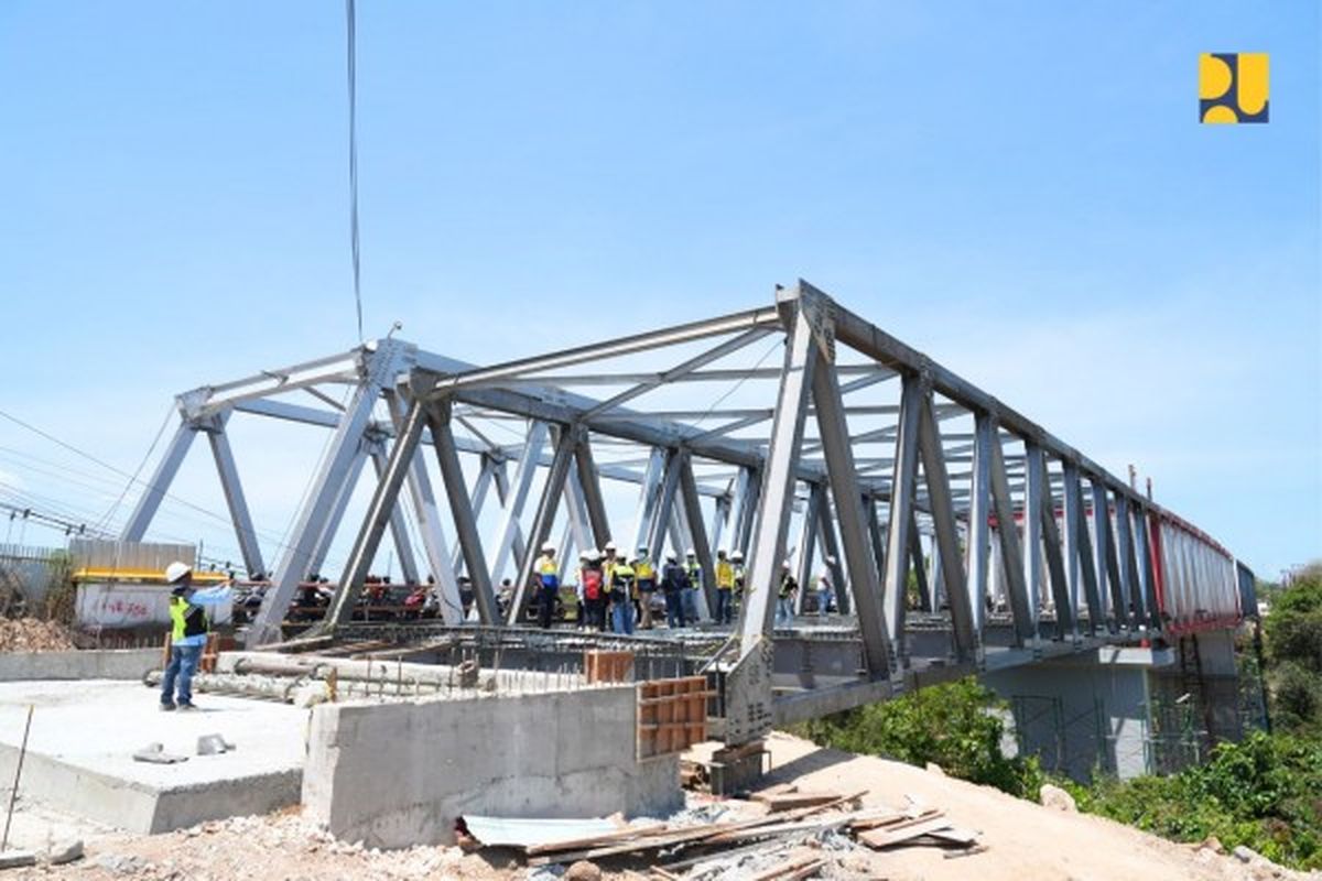 Pembangunan Duplikasi Jembatan Liliba di Kota Kupang, Nusa Tenggara Timur (NTT).