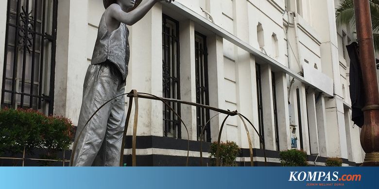 Kisah Manusia Patung di Kota Tua Jakarta Penuh Suka dan Duka