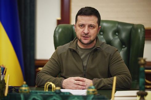 Presiden Ukraina Volodymyr Zelensky Berbicara di Grammy Awards 2022