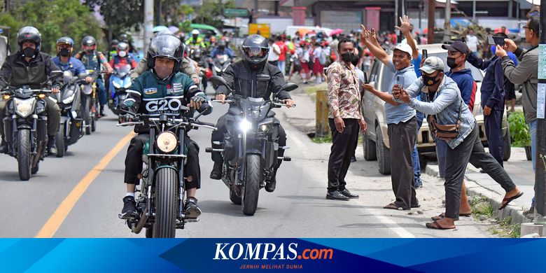 Jokowi Ngebut Naik Motor Lintasi Danau Toba, Luhut: Ngejarnya Setengah Mati