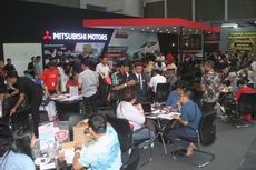 Sibuknya Sebuah Ruangan di Pojok Pameran Telkomsel IIMS 2019