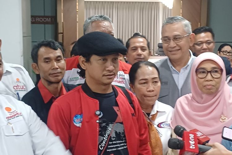 Di DPR, Koalisi Buruh Minta RUU Ketenagakerjaan Batasi Kontrak Kerja Maksimal Setahun