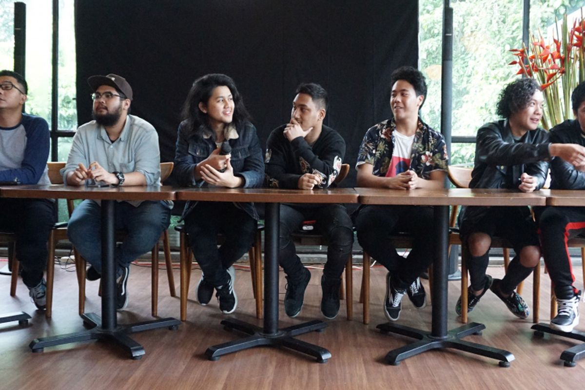 Grup band Ringgo 5 dalam jumpa pers di kawasan Kebayoran Baru, Jakarta Selatan, Kamis (16/2/2018).