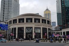 Singgah ke Starbucks Terbesar di Dunia di Shanghai