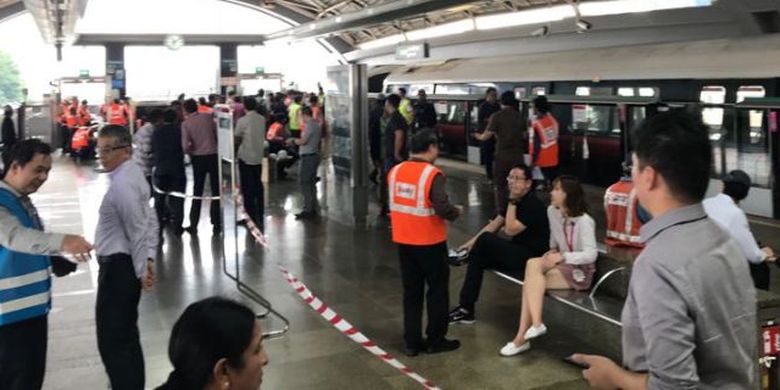 Situasi pasca kecelakaan MRT Singapura, Kamis (15/11/2017)