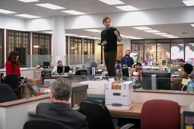 Spin-off The Office Berjudul The Paper Tayang September 2025, Domhnall Gleeson Jadi Pemeran Utama