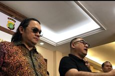 Tak Takut Adu Jotos dengan Denny Sumargo, Farhat Abbas: Wani Piro?  