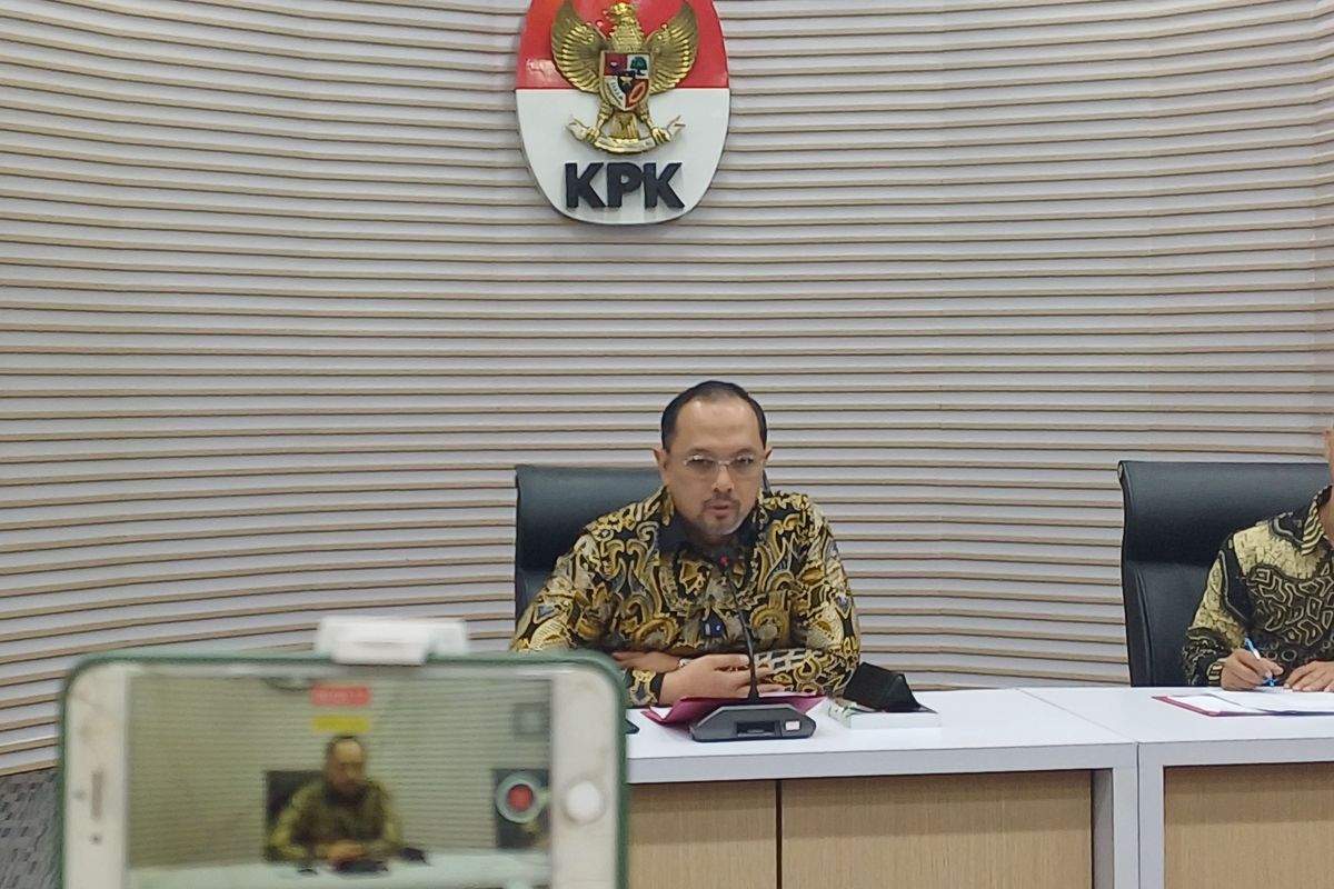 KPK Sita Dokumen Berisi Harga Jual Komponen Bansos Presiden ke Kemensos