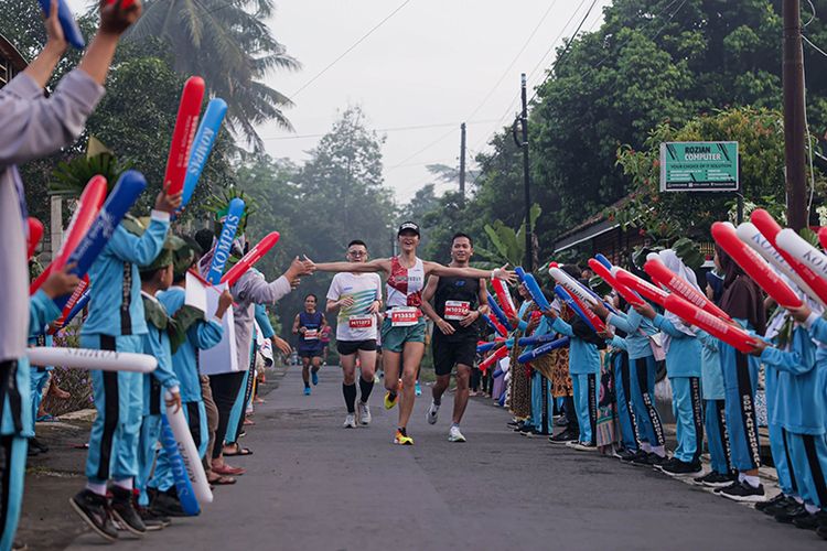 Bank Jateng Tilik Candi Borobudur Marathon 2022 sukses digelar di Taman Lumbini, Candi Borobudur, Magelang, Jawa Tengah (Jateng), Minggu (13/11/2022).