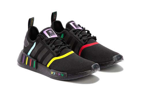 Kolaborasi Adidas x Pixar Bikin Sneaker NMD_R1, Apa yang Unik?