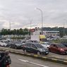 Macet Mengular, Butuh 3 Jam Keluar dari Gerbang Tol Bocimi 