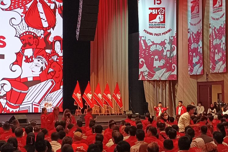 Suasana Kopi Darat Nasional (Kopdarnas) dalam rangka HUT ke-8 Partai Solidaritas Indonesia (PSI) di Jakarta Theater, Jakarta Pusat, Selasa (31/1/2023).
